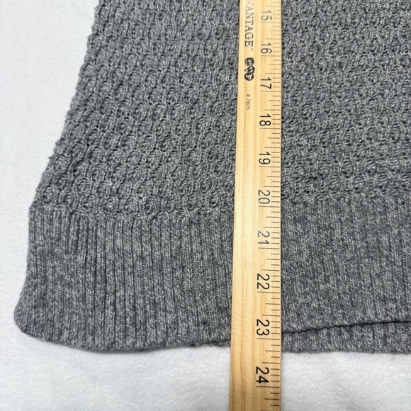 American Eagle Outfitters Sweater Women's XS-S Gray V Neck Knit Sweater Cozy - Picture 6 of 6
